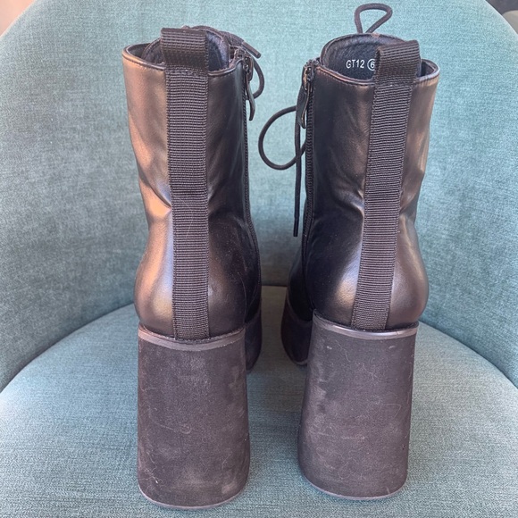 Black Platform Lace-Up Boots - Picture 4 of 5